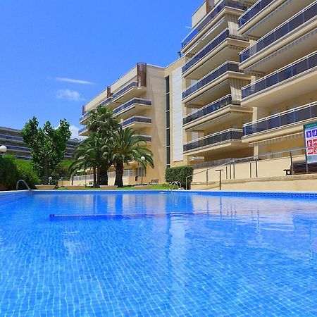 Rentalmar Ventura Village 살루 외부 사진