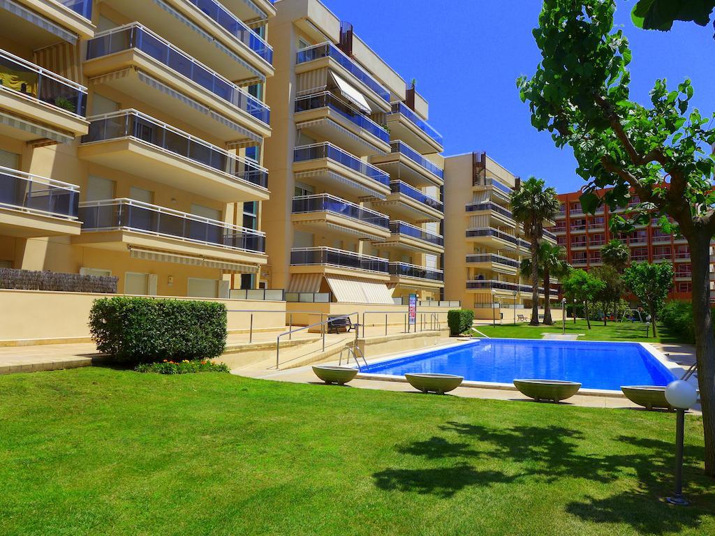 Rentalmar Ventura Village 살루 외부 사진