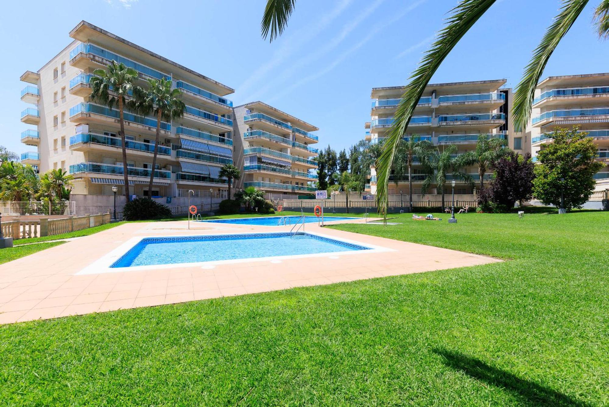 Rentalmar Ventura Village 살루 외부 사진