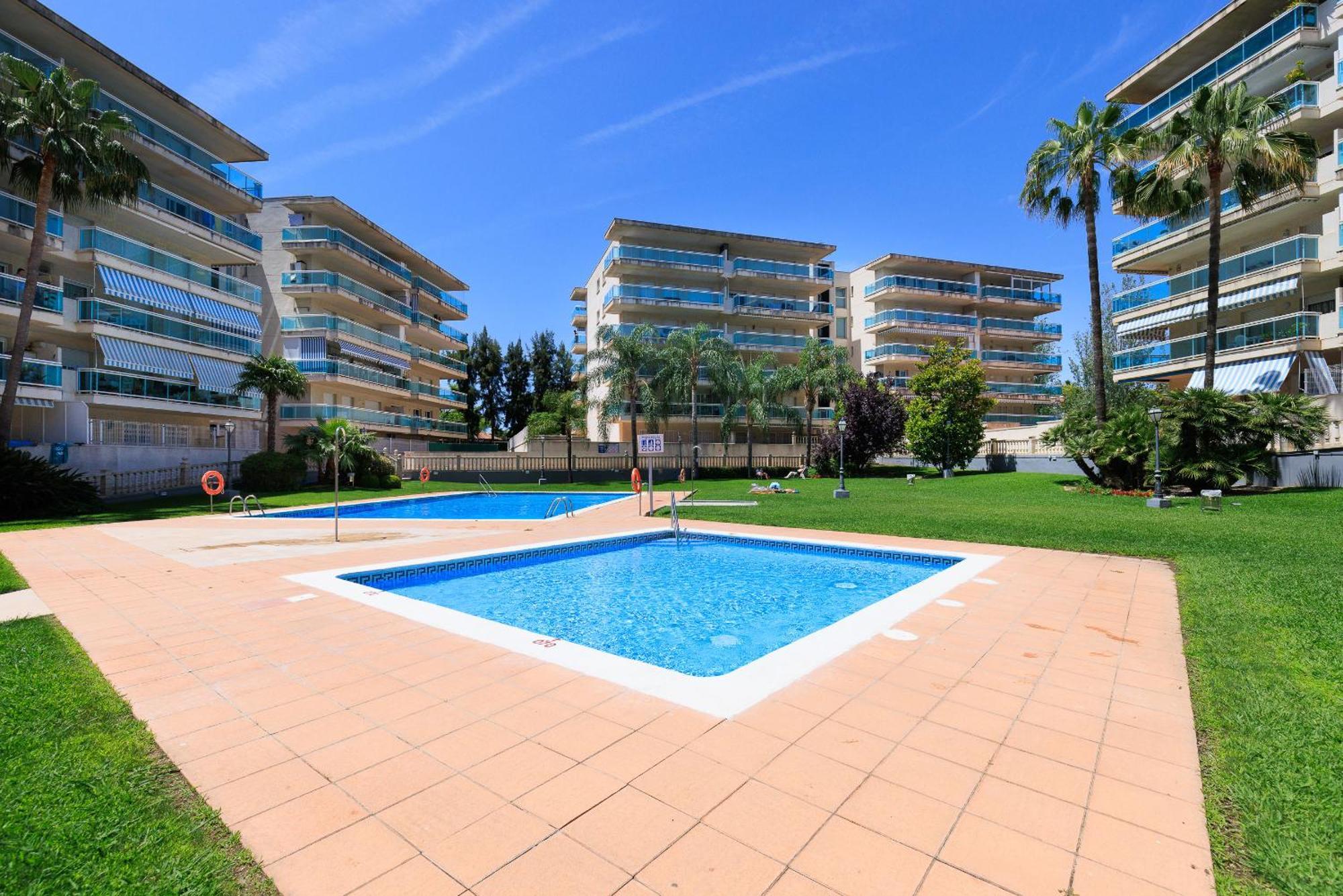 Rentalmar Ventura Village 살루 외부 사진