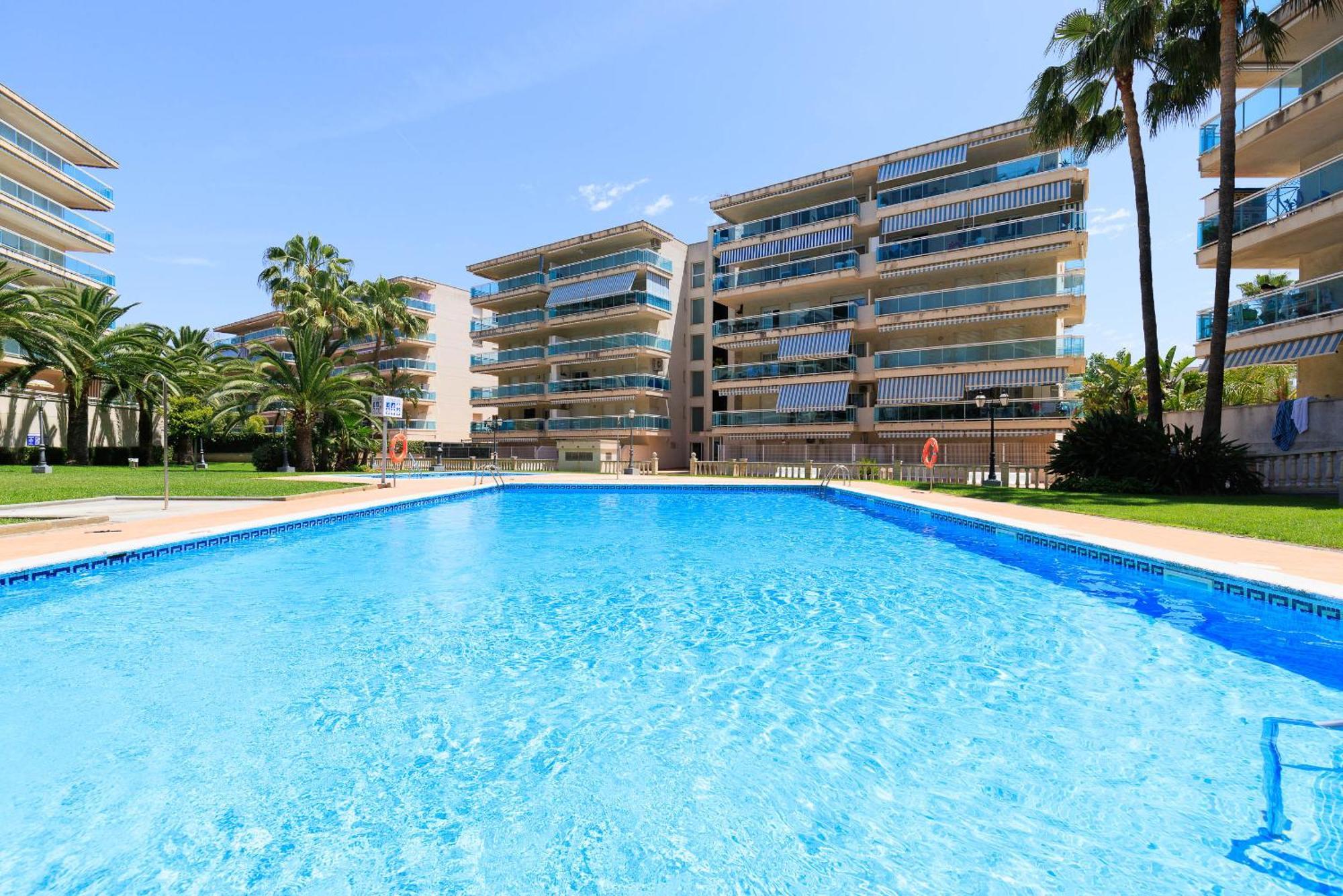 Rentalmar Ventura Village 살루 외부 사진