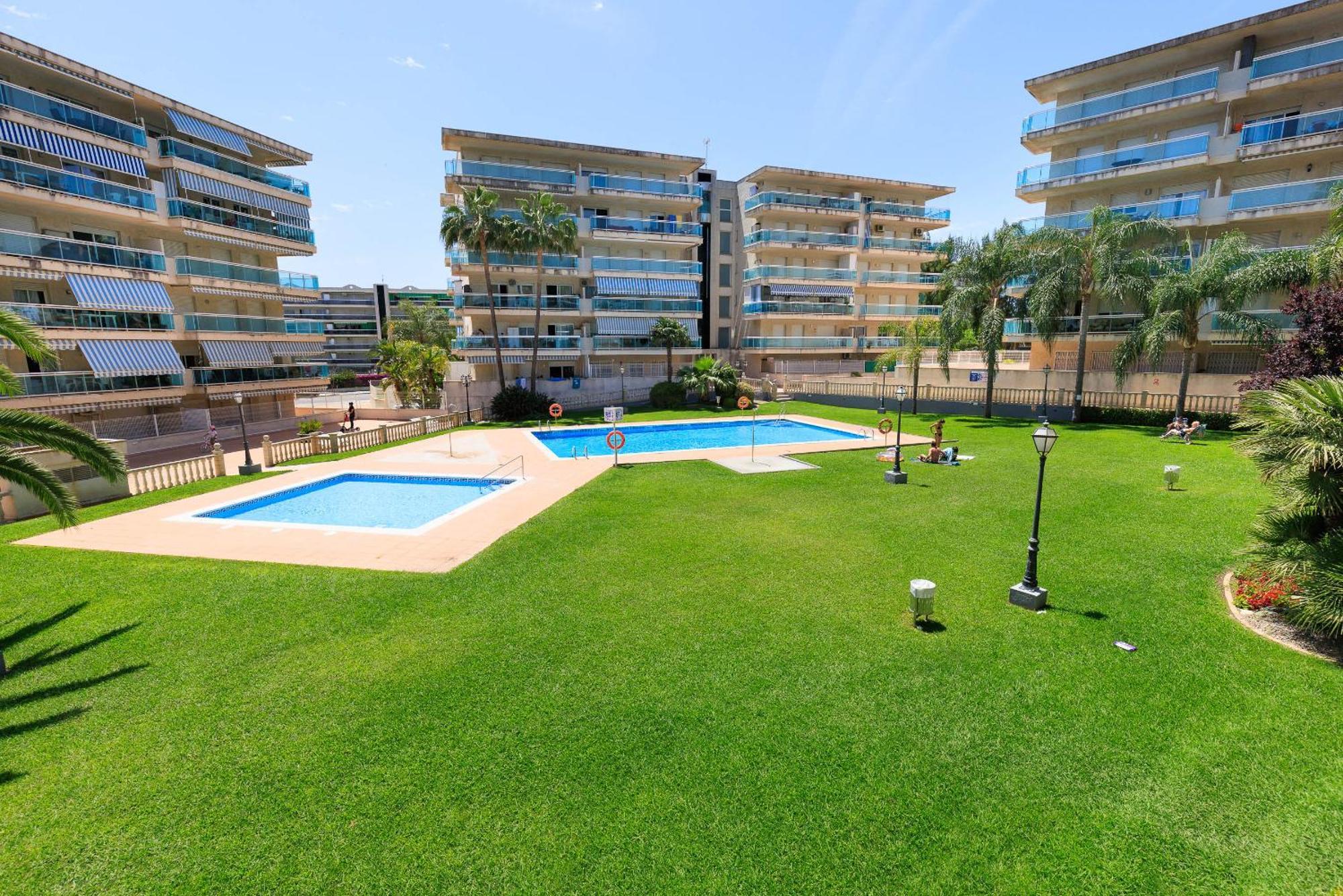 Rentalmar Ventura Village 살루 외부 사진